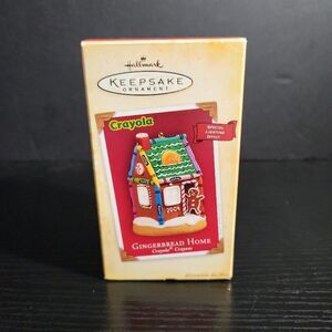 Hallmark Keepsake Ornament Crayola Gingerbread‎ Home 2004 Vintage Christmas